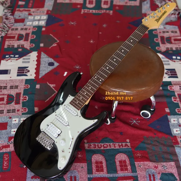 Ibanez AZES40 BK Like new